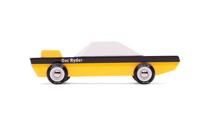 juguete coche deportivo de carrera infantil para niños muscle car Doc Ryder por CandyLabToys