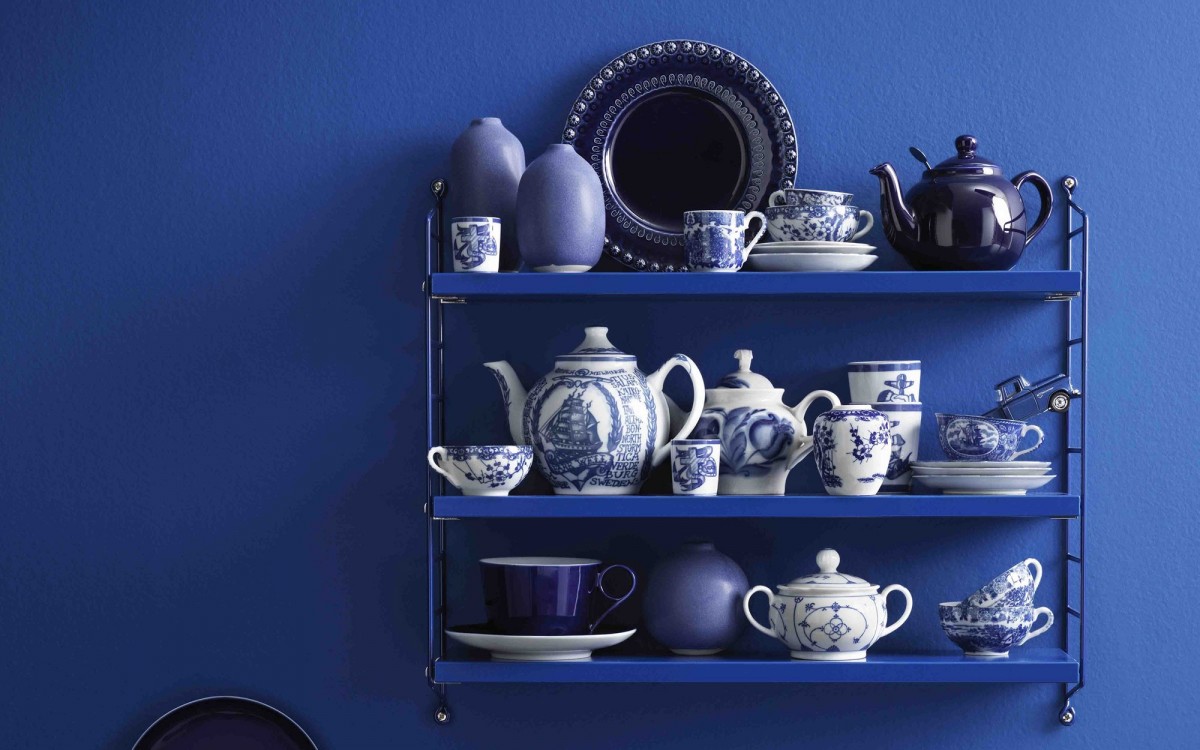 kids shelves string cobalt blue