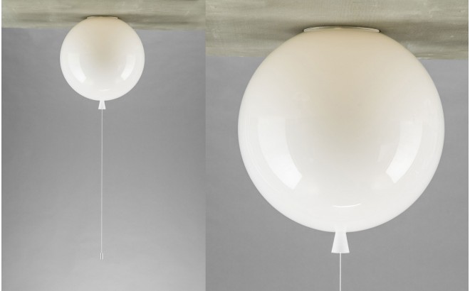 lampara balón blanco, aplique de techo infantil globo por Boris Klimek