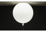 lampara balón blanco, aplique de techo infantil globo por Boris Klimek