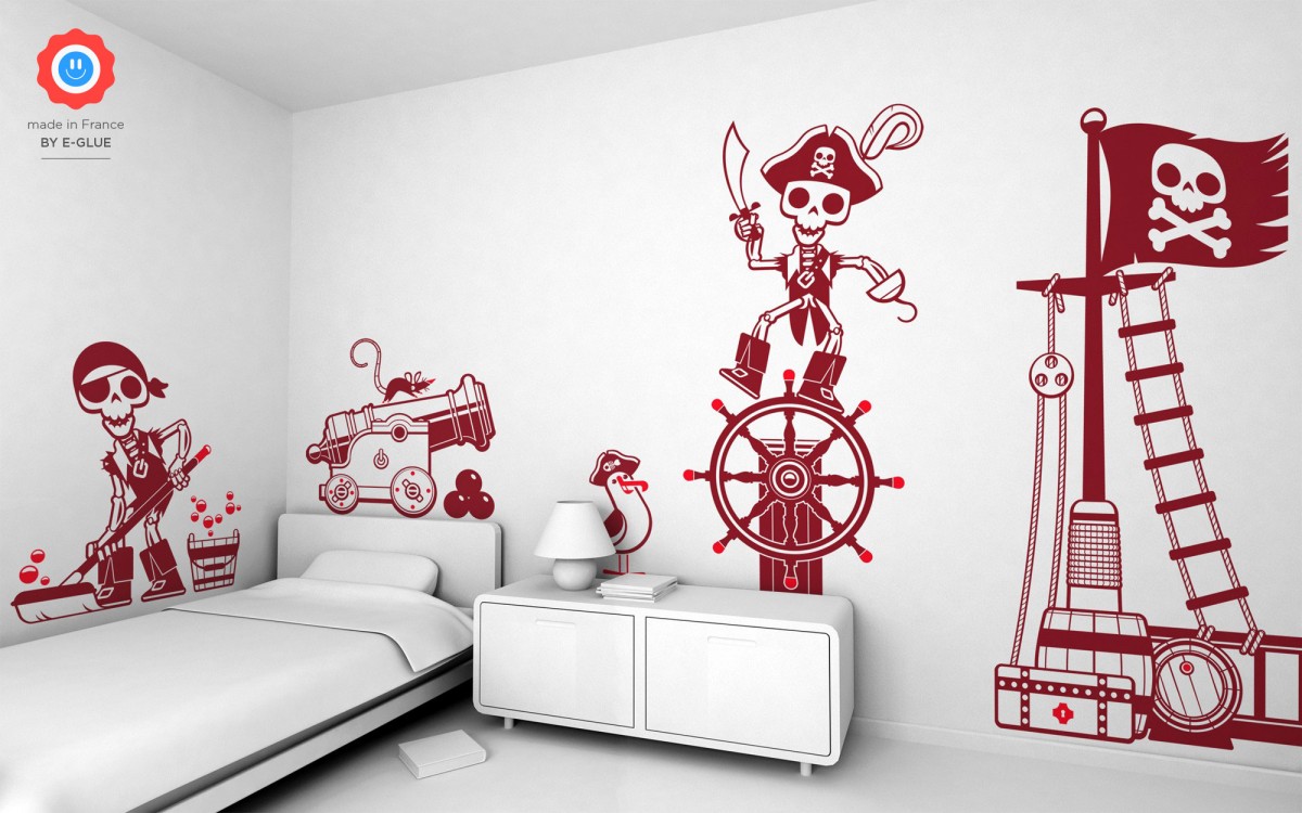 Sticker Mural Chambre Enfant Jolie fille pirate moderne - TenStickers