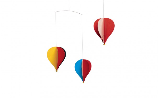 hot-air balloon baby mobile Flensted for baby nursery decoration