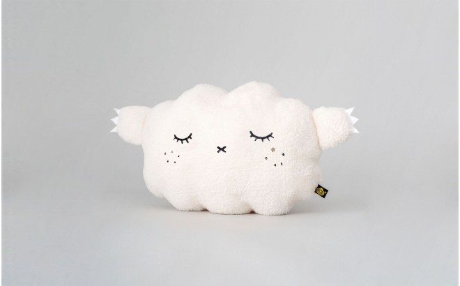 white cloud plush cushion for babies and kids by Noodoll