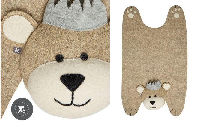 alfombra infantil oso con corona de fieltro por Fiona Walker