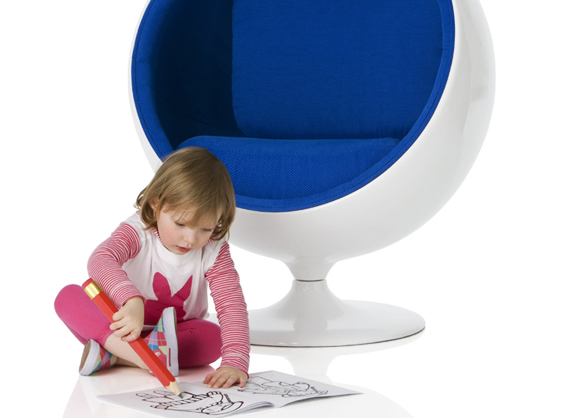 LITTLE NEST // child-sized replica of Ball Chair by Eero Aarnio