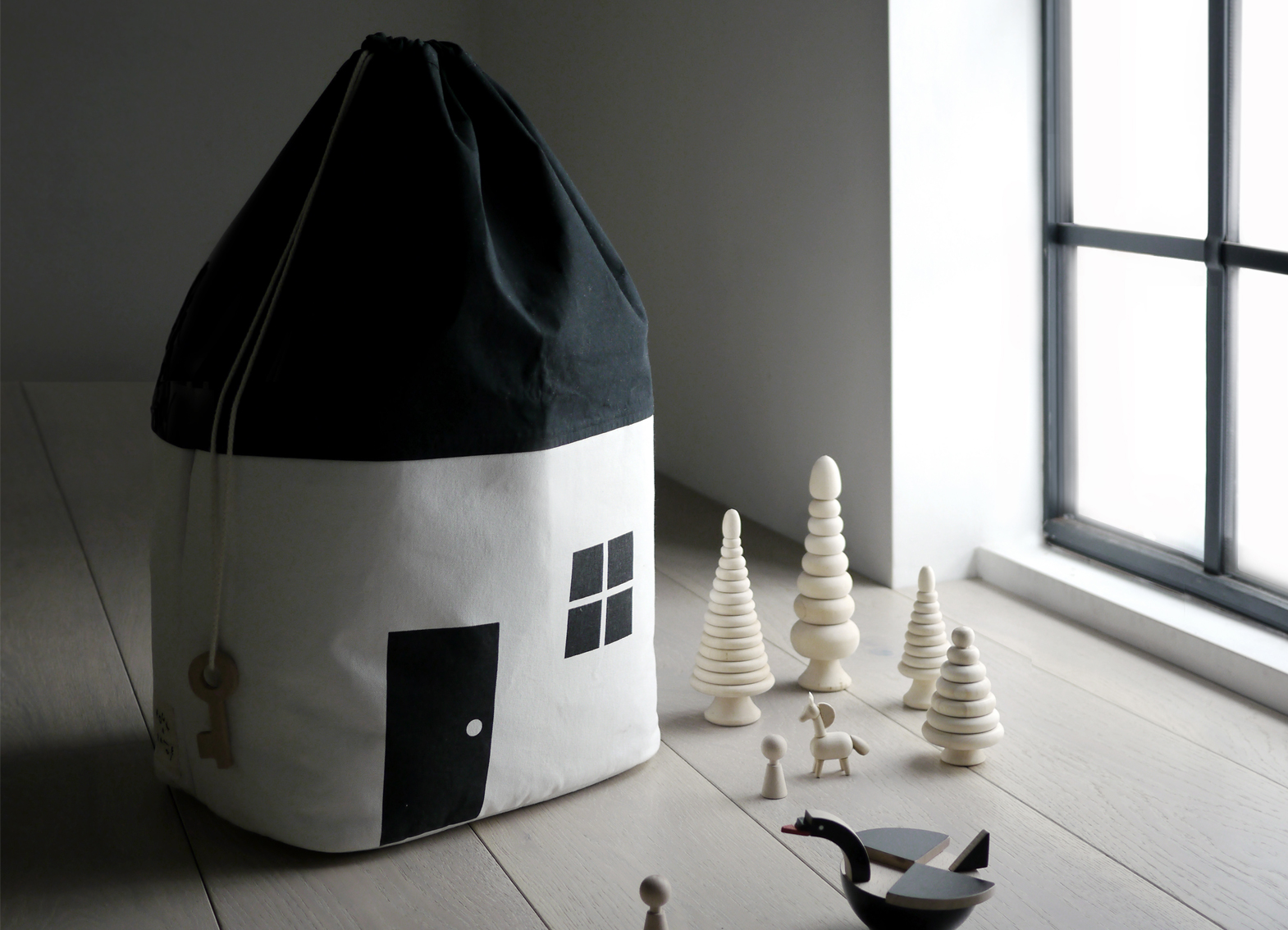 House Shaped Toy Storage Bag - Rock and Pebble